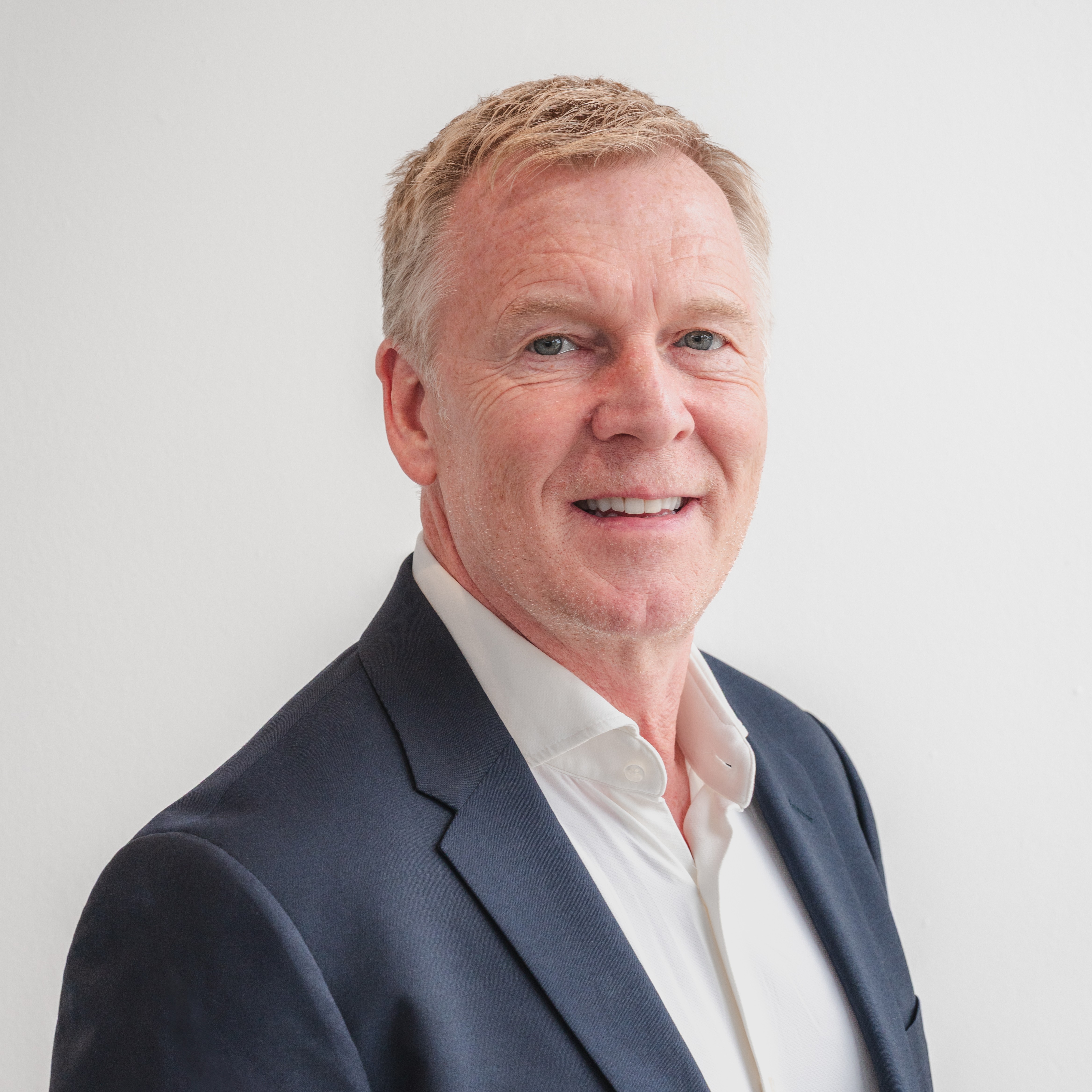 Wayne Hollinshead Appointed Chairman of Mel Aviation Components